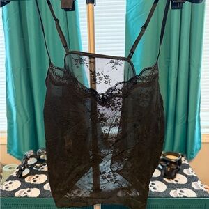 Bnwt colsie Medium black lace camisole with adjustable straps